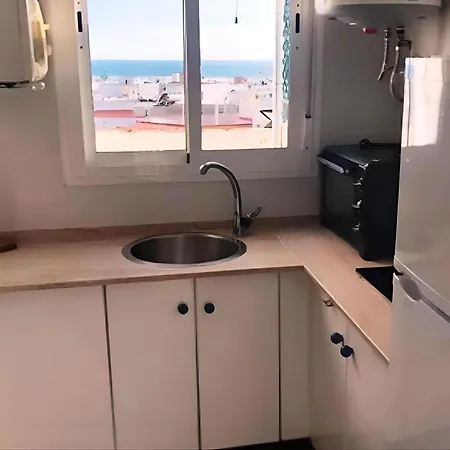Apartamento Familiar Con Terraza En El Corazon De Conil - Es-180-227 Conil De La Frontera