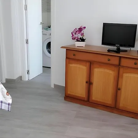 Apartamento Familiar Con Terraza En El Corazon De Conil - Es-180-227 Conil De La Frontera